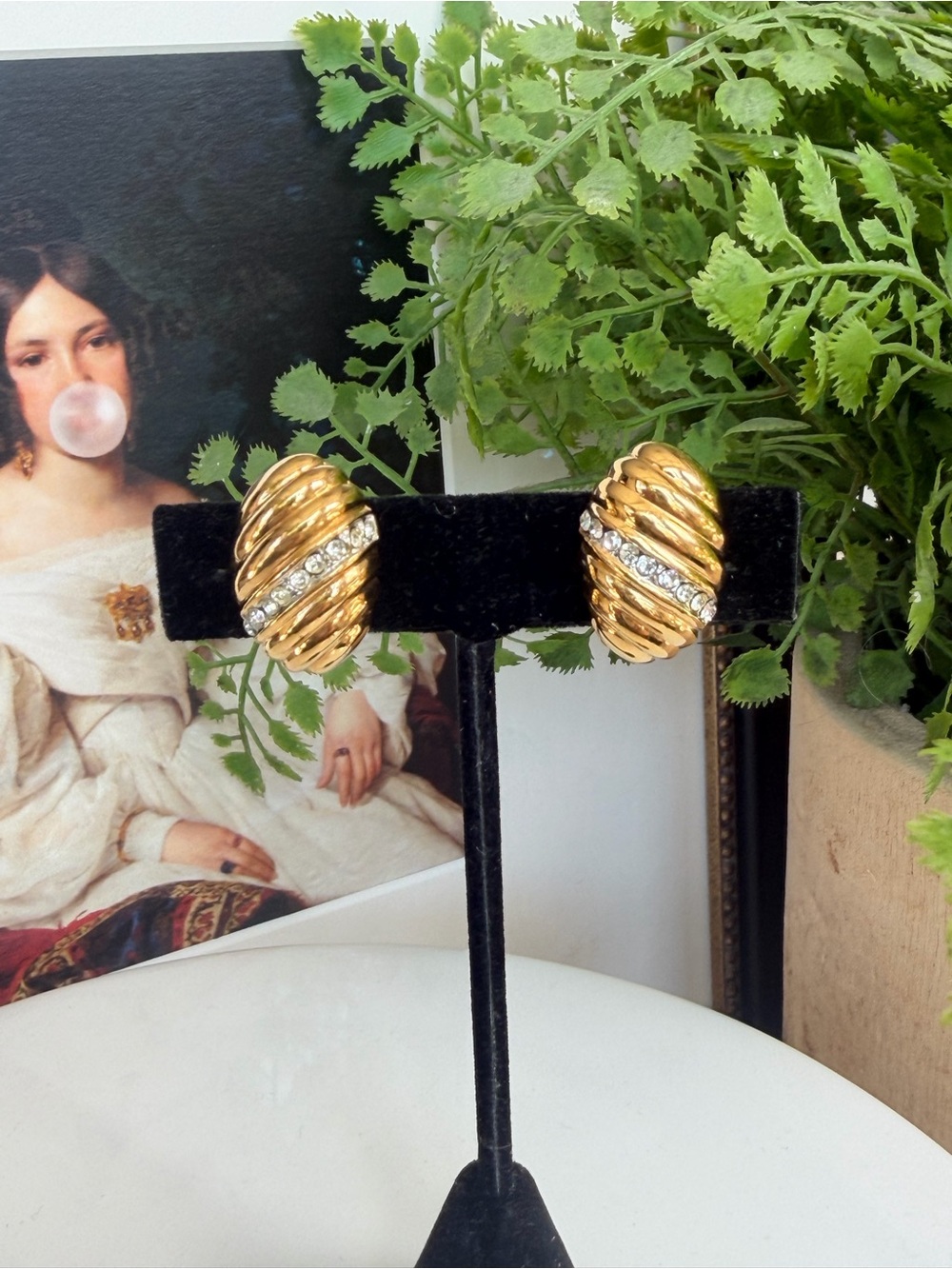 SOLD 💋YSL Vintage Cable Crystal Earrings - Picture 3 of 5
